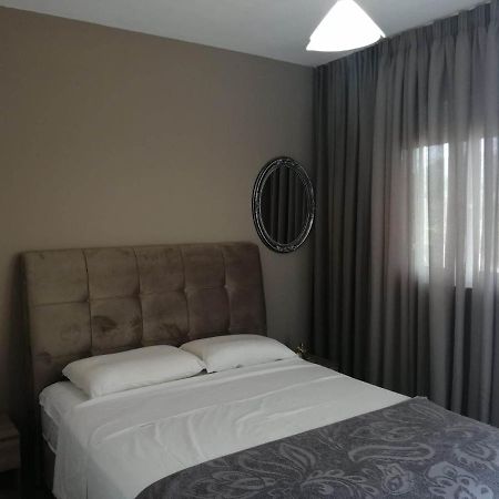 Alexandra'S Glifa Apartments Экстерьер фото